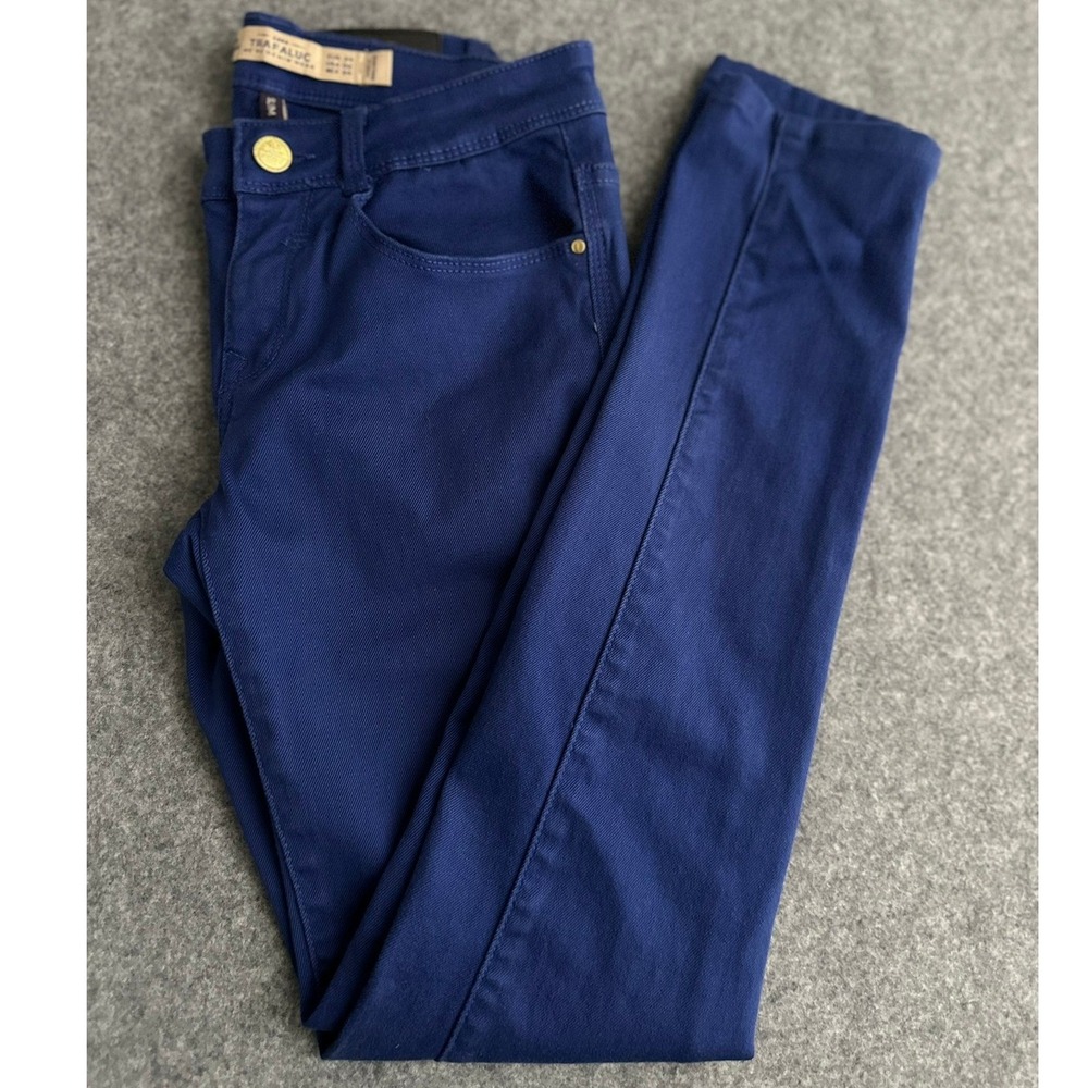 Zara Trafaluc Skinny Jeans Size 2 Blue Core Denim Slim Fit Indie Sleaze‎ Artsy